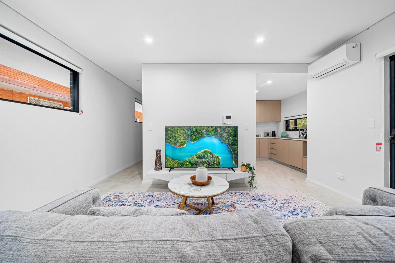 Urban Oasis In Heart Of Homebush Sidney Exterior foto