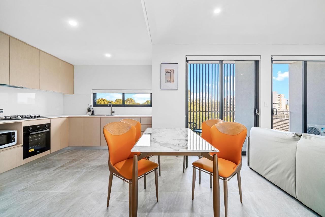 Urban Oasis In Heart Of Homebush Sidney Exterior foto