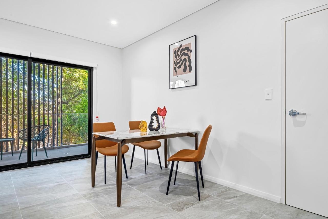 Urban Oasis In Heart Of Homebush Sidney Exterior foto